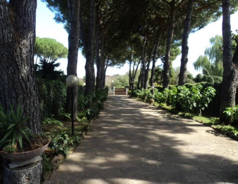 casa indipendente in vendita a Roma in zona Trigoria