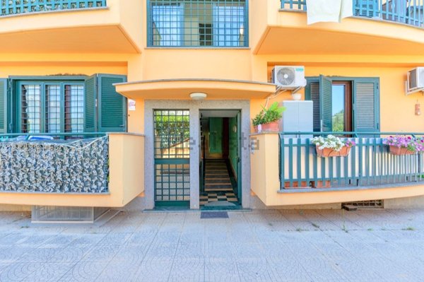appartamento in vendita a Roma in zona Castelverde