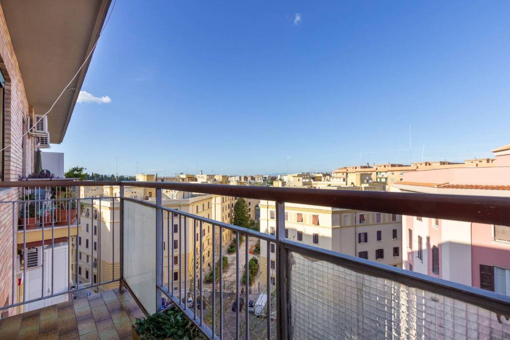 appartamento in vendita a Roma in zona Tiburtino
