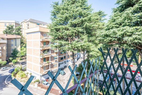 appartamento in vendita a Roma in zona Monte Sacro/Talenti