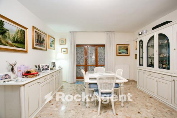 appartamento in vendita a Roma in zona Torre Gaia
