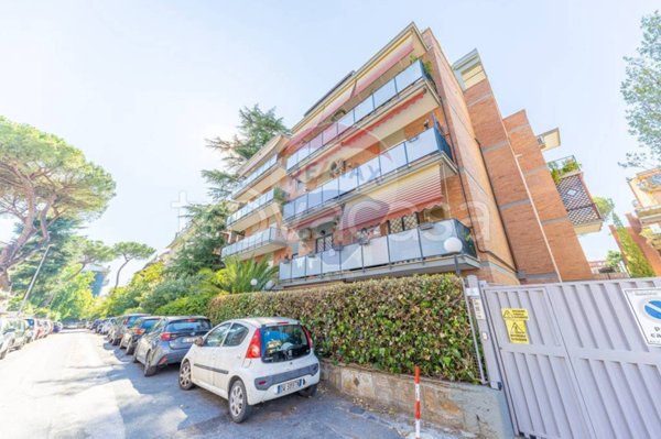 appartamento in vendita a Roma in zona Della Vittoria