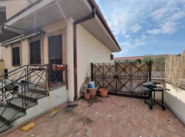 appartamento in vendita a Roma in zona Casal Morena