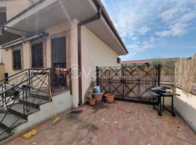 appartamento in vendita a Roma in zona Casal Morena