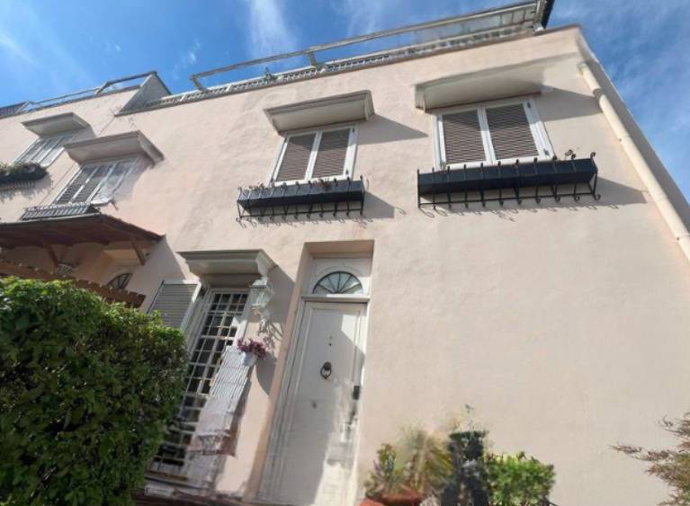 casa indipendente in vendita a Roma in zona Magliana Vecchia