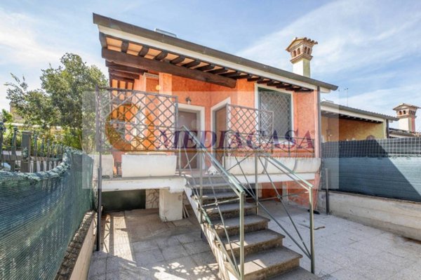 casa indipendente in vendita a Roma in zona La Storta