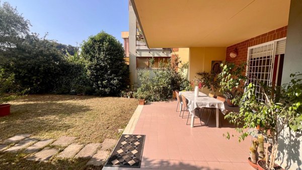 appartamento in vendita a Roma in zona Esquilino