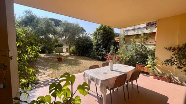 appartamento in vendita a Roma in zona Esquilino