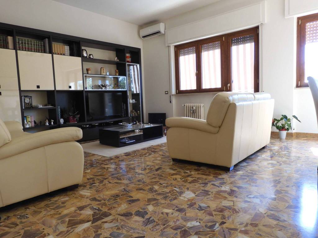 appartamento in vendita a Roma in zona Pietralata