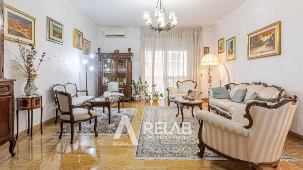 appartamento in vendita a Roma in zona Ostia