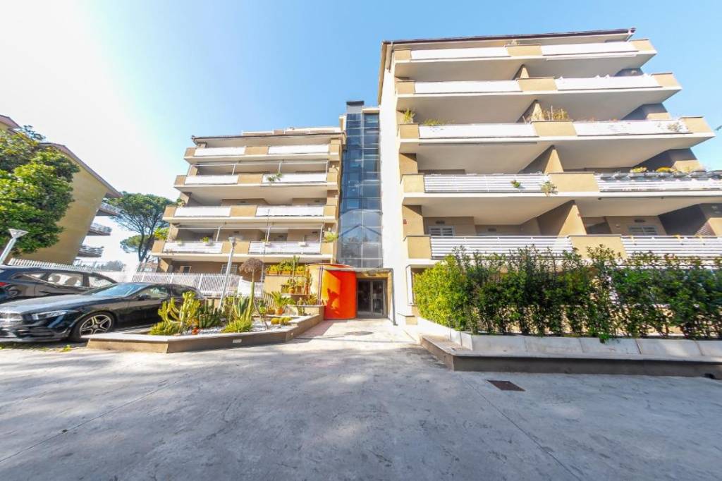 appartamento in vendita a Roma in zona La Pisana