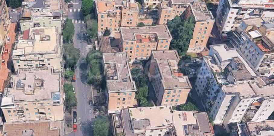 appartamento in vendita a Roma in zona Gianicolense