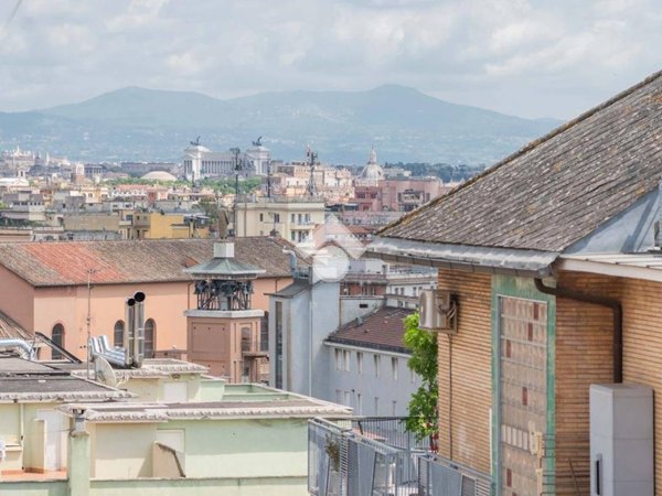 appartamento in vendita a Roma in zona Trionfale