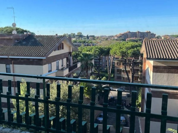 appartamento in vendita a Roma in zona Mostacciano