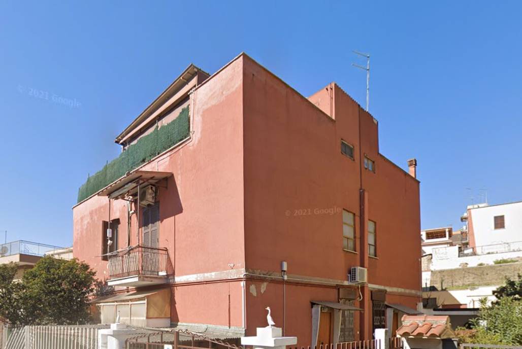 appartamento in vendita a Roma in zona Torre Maura
