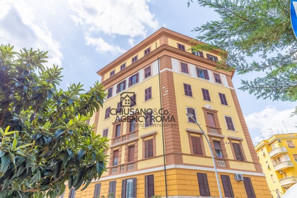 appartamento in vendita a Roma in zona Tuscolano