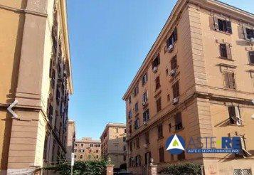 appartamento in vendita a Roma in zona Esquilino