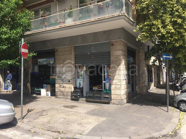 negozio in vendita a Roma in zona Prenestino-Labicano