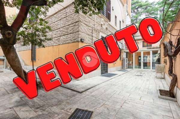 appartamento in vendita a Roma in zona San Saba - Ripa