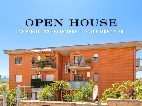 appartamento in vendita a Roma in zona Lunghezza