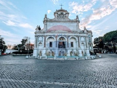 appartamento in vendita a Roma in zona Gianicolense