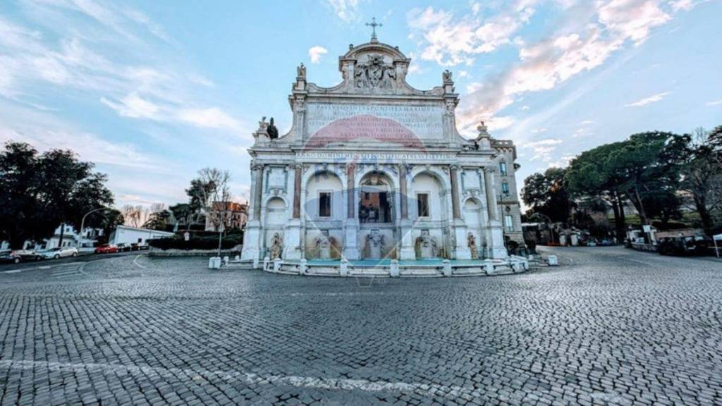 appartamento in vendita a Roma in zona Gianicolense