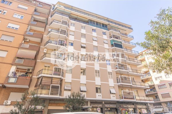 appartamento in vendita a Roma in zona Collatino