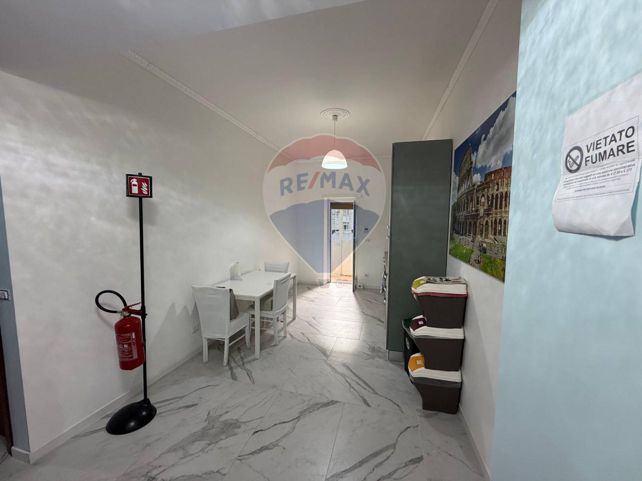 appartamento in vendita a Roma in zona Prenestino-Labicano