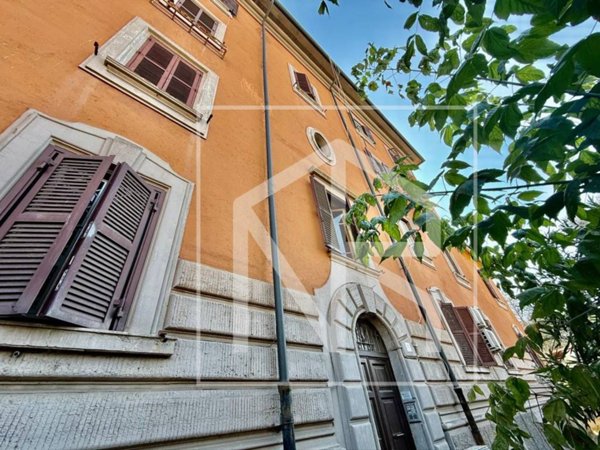 appartamento in vendita a Roma in zona Tuscolano