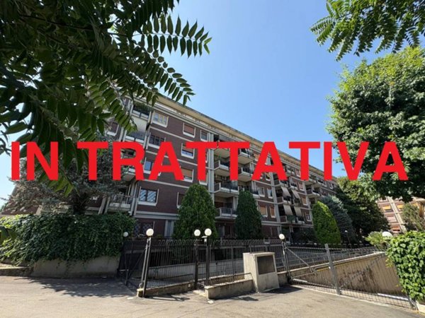 appartamento in vendita a Roma in zona Tuscolano