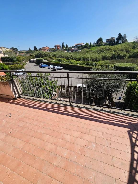 appartamento in vendita a Roma in zona Ponte Galeria