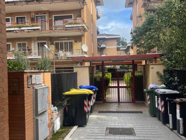 appartamento in vendita a Roma in zona Romanina