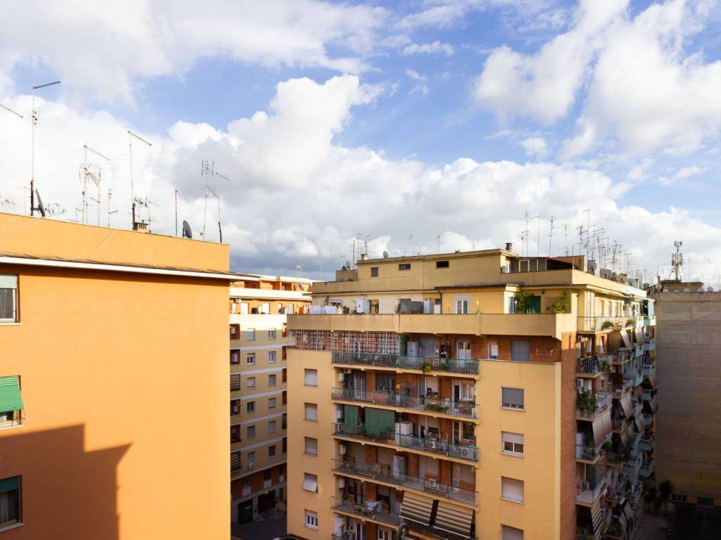 appartamento in vendita a Roma in zona Tiburtino