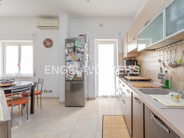 appartamento in vendita a Roma in zona Ostiense