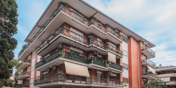 casa indipendente in vendita a Roma in zona Portuense