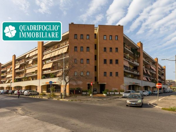 appartamento in vendita a Roma in zona Ostia