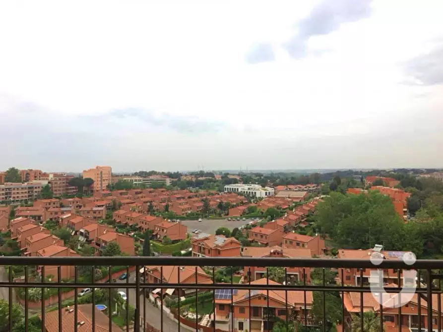 appartamento in vendita a Roma in zona Tor de' Cenci