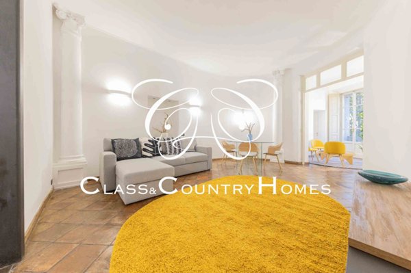 appartamento in vendita a Roma in zona Rione Monti/Campitelli