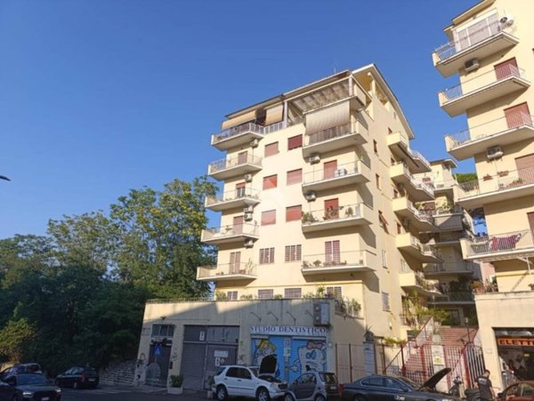 appartamento in vendita a Roma in zona Nomentano