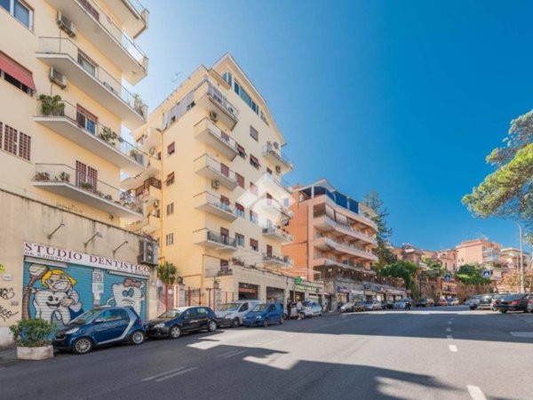 appartamento in vendita a Roma in zona Nomentano