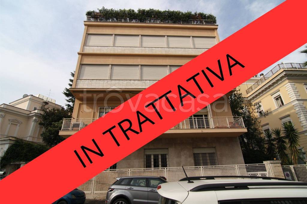 appartamento in vendita a Roma in zona Nomentano