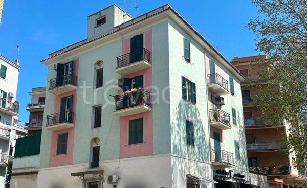 appartamento in vendita a Roma in zona Prenestino-Centocelle
