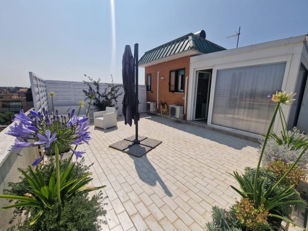 appartamento in vendita a Roma in zona Massimina/Casal Lumbroso