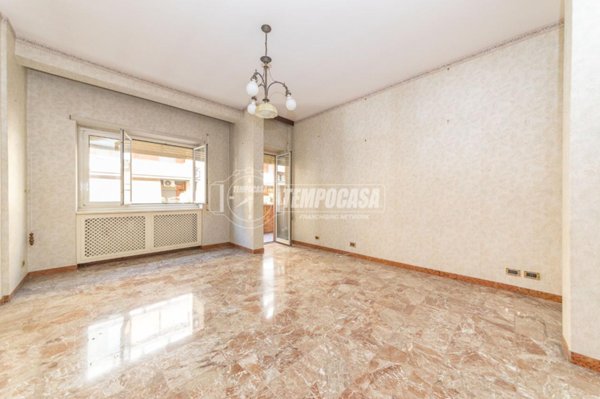 appartamento in vendita a Roma in zona Tuscolano