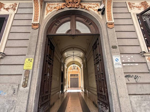 appartamento in vendita a Roma in zona Castro Pretorio