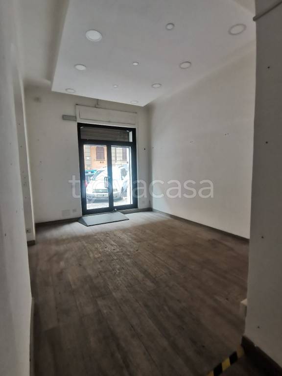 appartamento in vendita a Roma in zona Appio Latino
