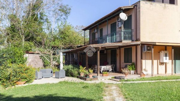 casa indipendente in vendita a Roma in zona Gianicolense