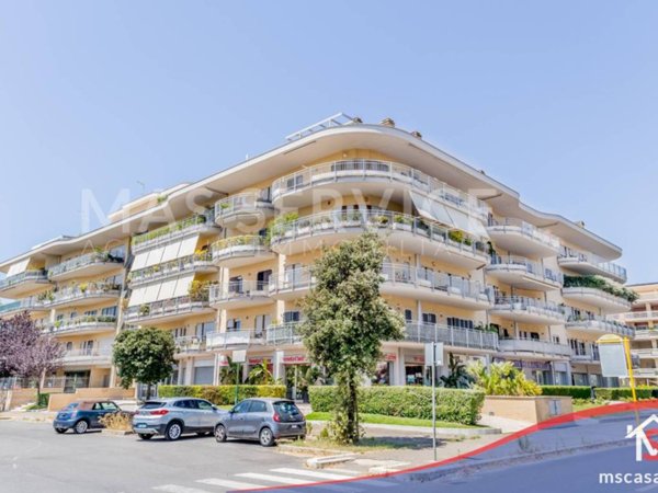 appartamento in vendita a Roma in zona Mezzocammino