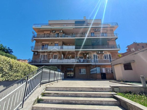 appartamento in vendita a Roma in zona Prenestino-Centocelle