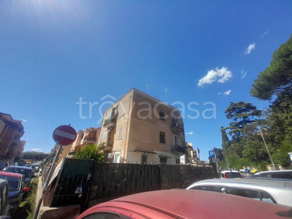 appartamento in vendita a Roma in zona Alessandrino